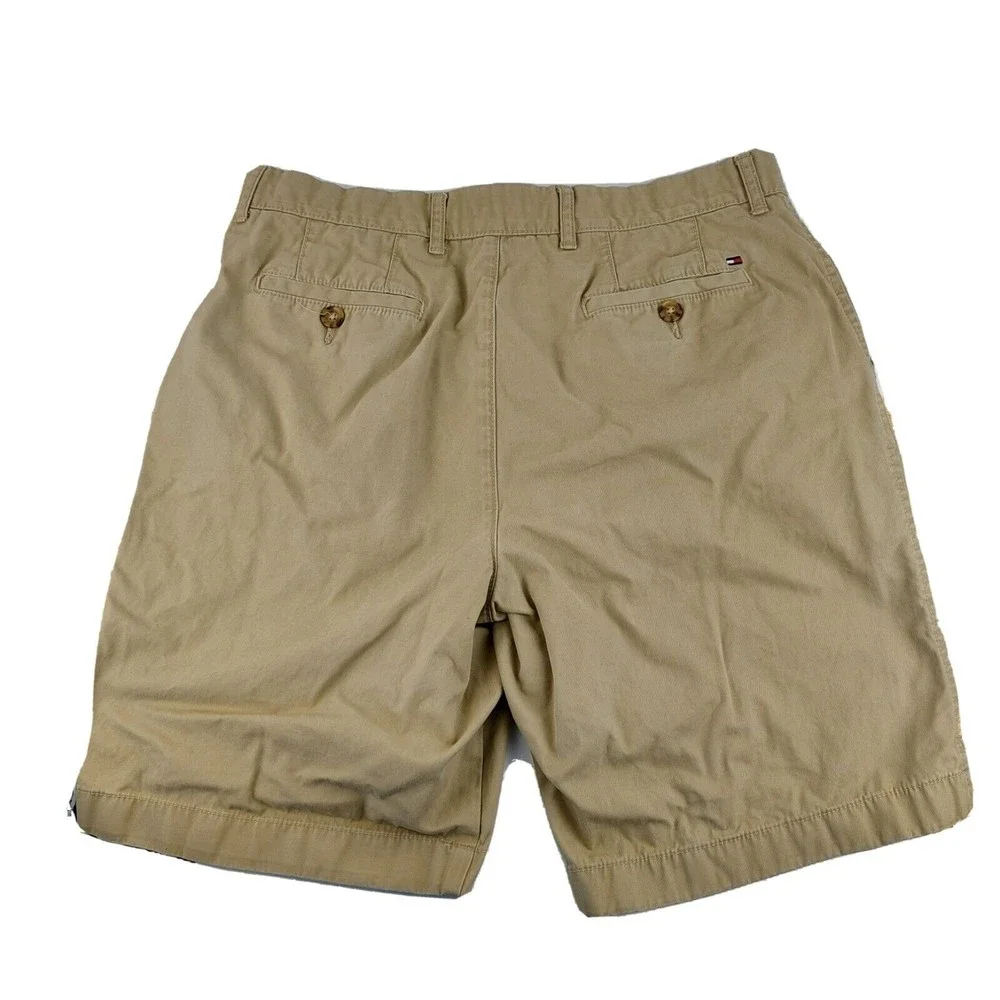 Tommy Hilfiger Mens 36 Chino Shorts Khaki‎ Solid Casual Flat Front 100% Cotton